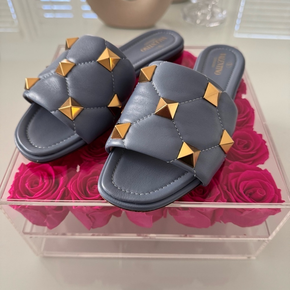 Valentino Roman Stud Flat Slide Sandal In Quilted Nappa Slipper size 38 /8 - Picture 7 of 14